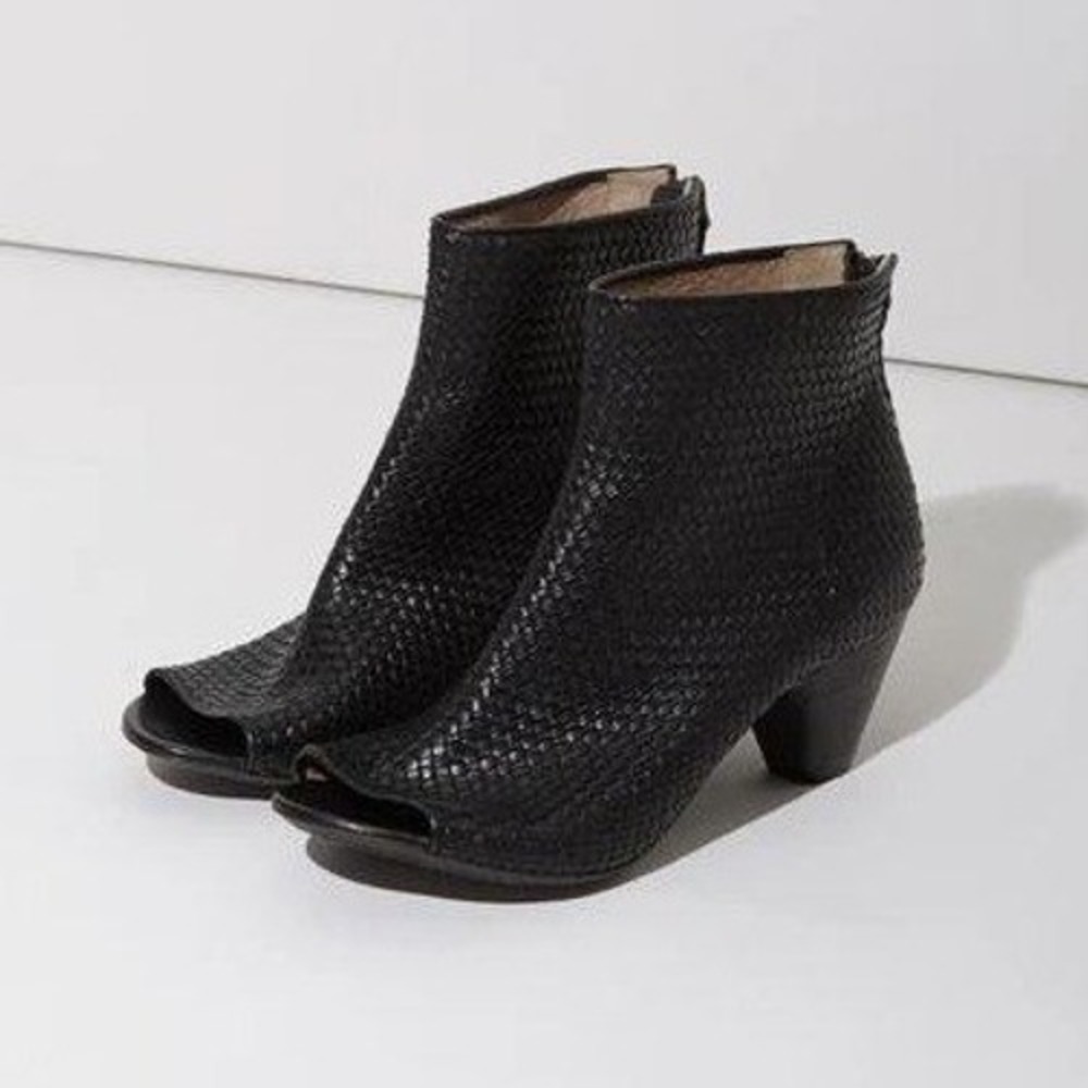 Marsell Woven Leather Peep Toe Boots 41 Black Italian Artisan Ankle Booties